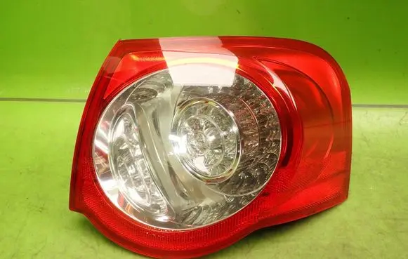 Volkswagen PASSAT B6 Rear/tail lights 