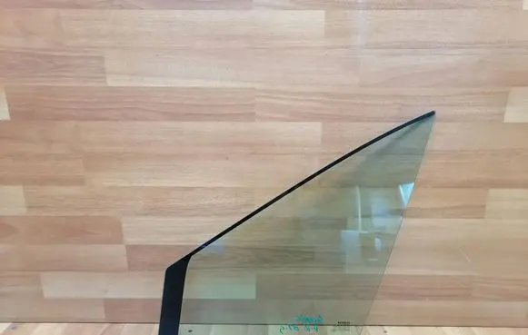 Renault Scenic II - Grand scenic II Front door vent window glass four-door 8200120908 DOT24AS2M25 43R00049