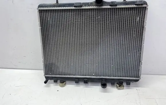 Coolant radiator
