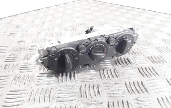 Ford Focus Climate control unit 7M5T19980BA