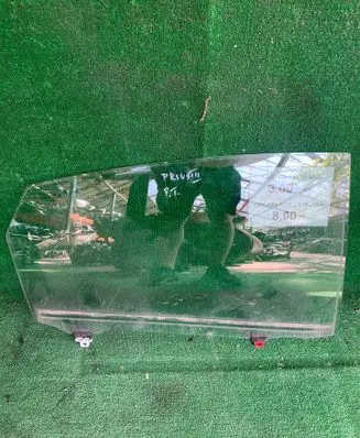 Toyota Prius (XW30) Rear windscreen/windshield window 