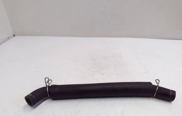 Toyota Prius (XW50) Engine coolant pipe/hose