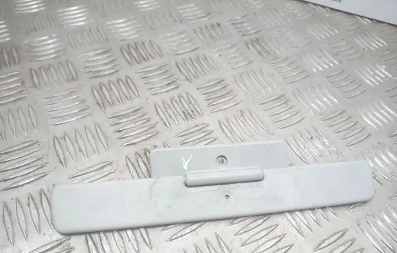 Volkswagen PASSAT B5.5 Sun visor 3B0858555D