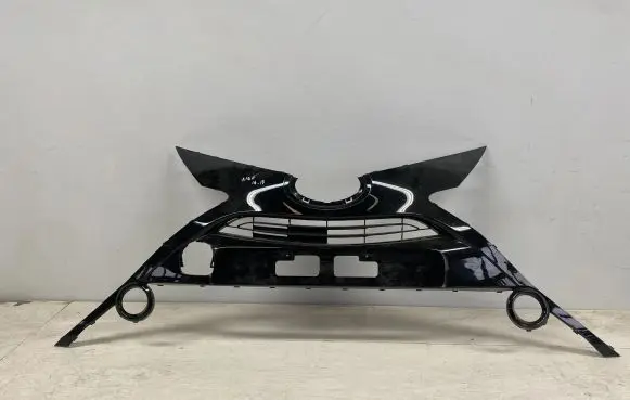 Toyota Aygo AB40 Front bumper upper radiator grill 32001011626 521120H900