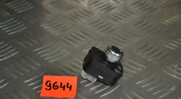 Audi A6 S6 C6 4F Wing mirror switch 4F0959565