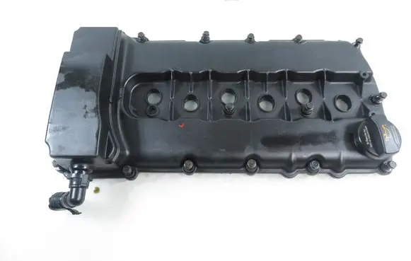 Volkswagen PASSAT B6 Rocker cam cover 03H103429D 022103515A