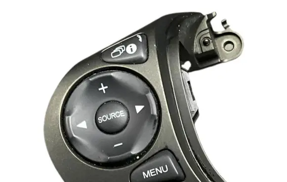 Honda CR-V Cruise control switch M48499