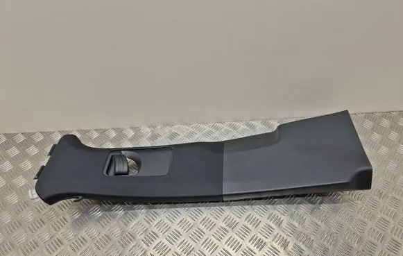 Porsche Cayenne (92A) (B) pillar trim (top) 7P5867239CB 7P5867239CB6F2