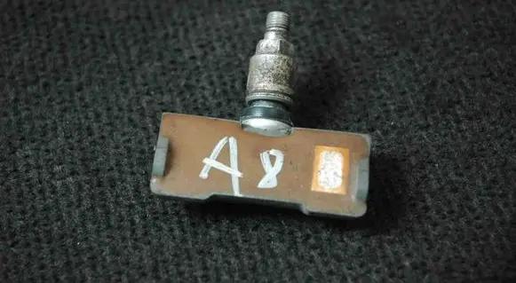 Tire pressure sensor