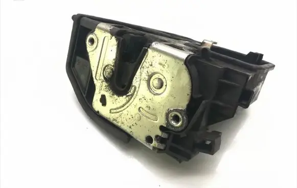 BMW 1 E81 E87 Rear door lock 7167069