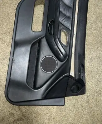 BMW 5 E39 Front door card panel trim 8212793