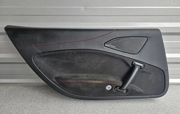 Maserati MC20 Front door trim bar MASMC20TAPLEFT