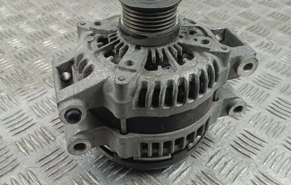Jeep Grand Cherokee Generator/alternator P04801835AB