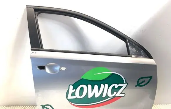 Hyundai i30 Front door R2T