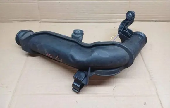 Audi A3 S3 A3 Sportback 8P Intercooler hose/pipe 1K0145770AE