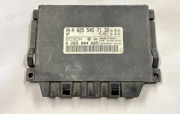 Mercedes-Benz E W211 Parking PDC control unit/module A0255457132 0263004025