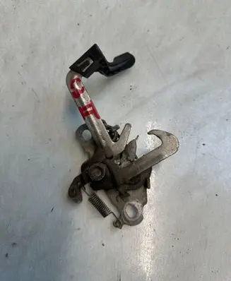 Citroen C3 Engine bonnet/hood lock/catch