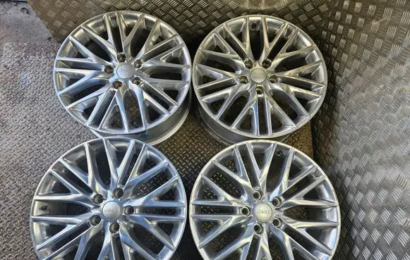 Jeep Grand Cherokee R20 alloy rim 5XL05TRMAA