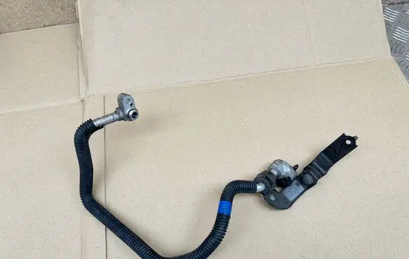 Lexus RX 450H Air conditioning (A/C) pipe/hose