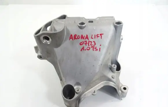 Seat Arona Engine mounting bracket