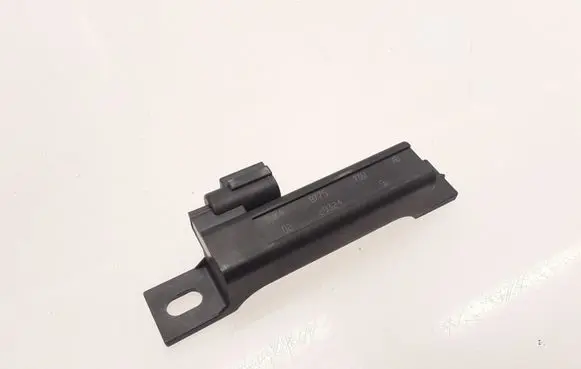 Antenna control unit