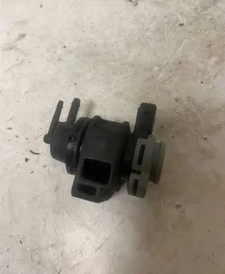 Nissan X-Trail T31 Turbo solenoid valve 47EV521