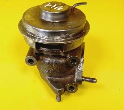 Honda FR-V EGR valve