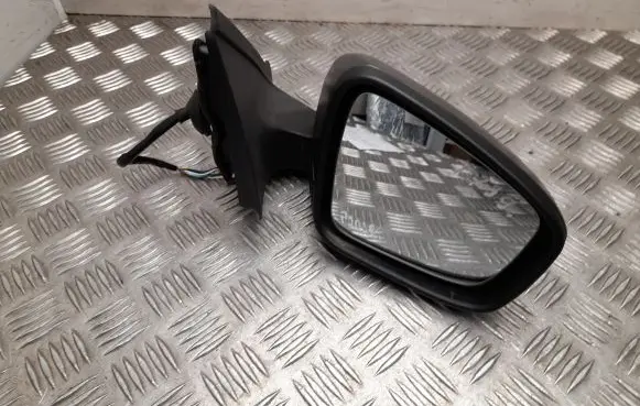Dacia Spring Front door electric wing mirror 963013915R