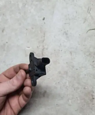 Mercedes-Benz E W212 Airbag deployment crash/impact sensor A2129056501 13041900042 5WK44804