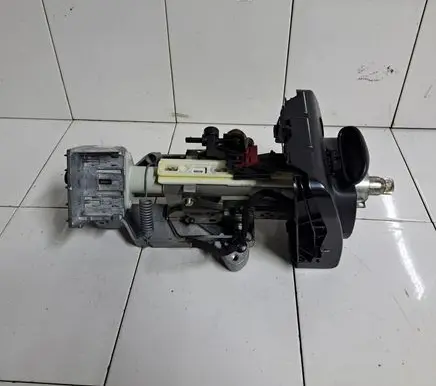 Mercedes-Benz A W169 Steering wheel axle A1694603016Q04
