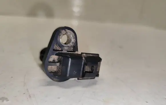 Camshaft position sensor