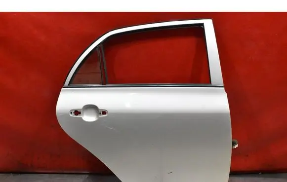 Toyota Corolla E140 E150 Rear door 