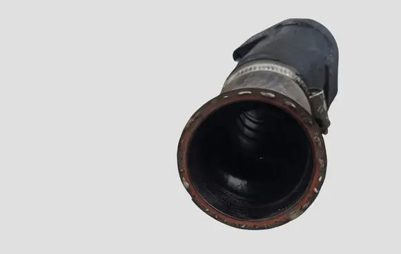 Skoda Octavia Mk2 (1Z) Air intake hose/pipe 03L131111J