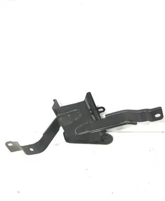Subaru Outback (BS) Muffler mount bracket/holder 