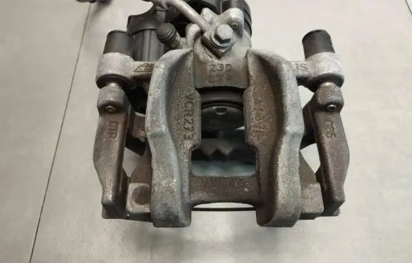 Skoda Superb B8 (3V) Rear brake caliper 3Q0615406AC
