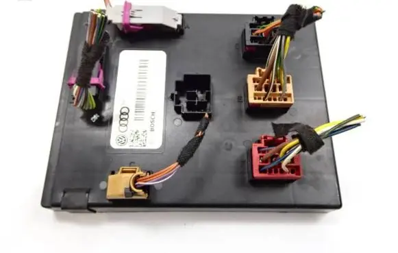 Engine ECU kit and lock set