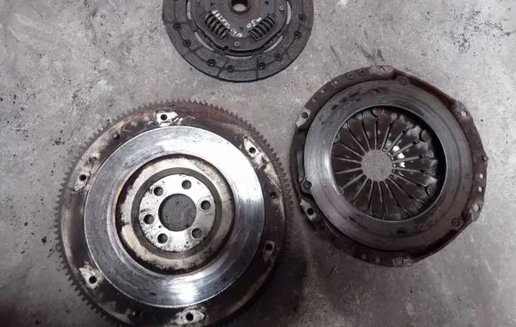 Volkswagen Golf V Clutch set kit