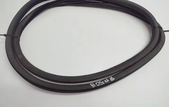 Peugeot 508 Front door rubber seal 