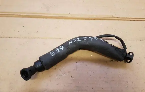 BMW 3 E90 E91 Breather hose/pipe 