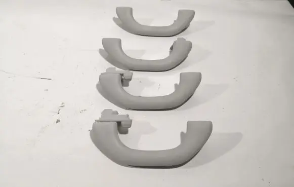 Volkswagen PASSAT B7 A set of handles for the ceiling 