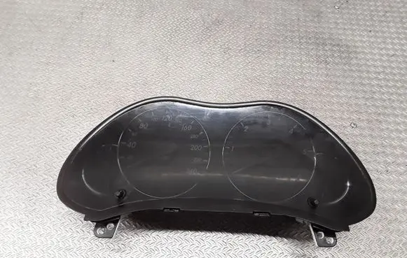 Toyota Avensis T250 Speedometer (instrument cluster) 8380005631