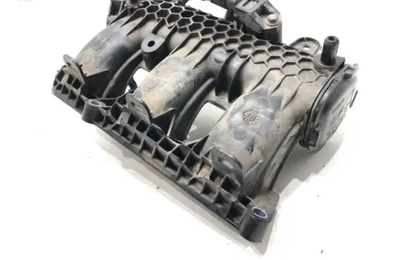 Citroen C3 Picasso Intake manifold 9802101480
