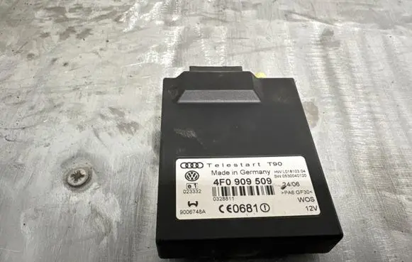 Volkswagen PASSAT B6 Auxiliary heating control unit/module 4F0909509