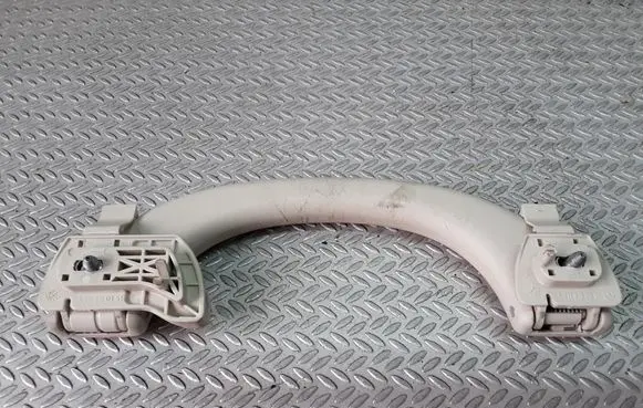 Mercedes-Benz E W211 Rear interior roof grab handle A2118100151
