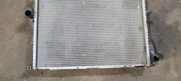 BMW 7 E38 Coolant radiator 14360600 25791000