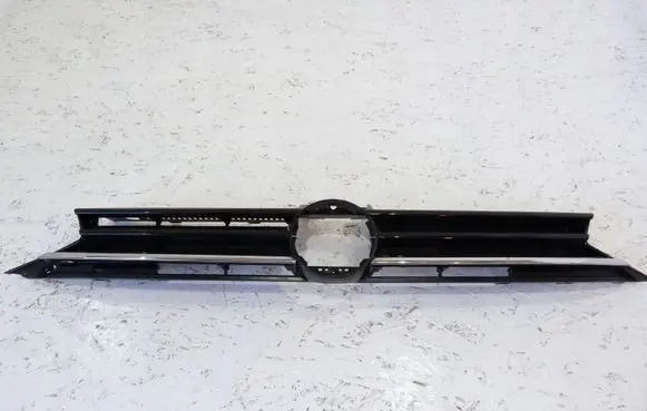 Volkswagen Touran III Front bumper upper radiator grill 5TA853651M