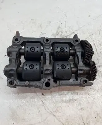 Renault Vel Satis Oil pump balance shaft 8200180602A
