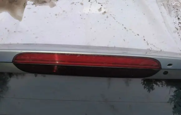 Mazda CX-7 Third/center stoplight