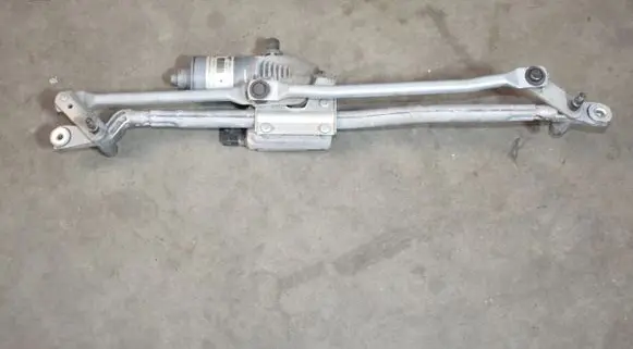 Bentley Flying Spur Front wiper linkage and motor 3W5955023M