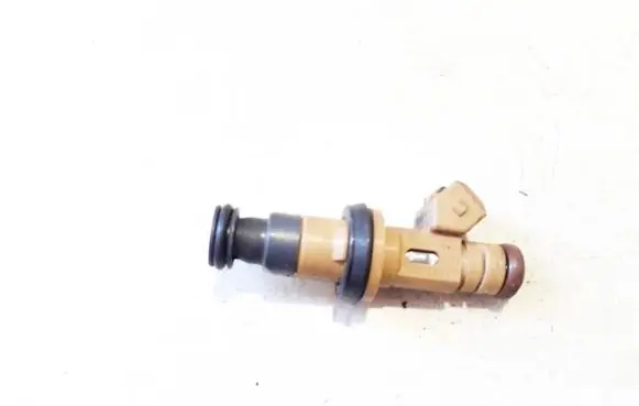Volvo S70 V70 V70 XC Fuel injector 9125821